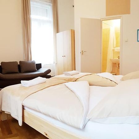 Westend Minihotel Budapest Eksteriør billede